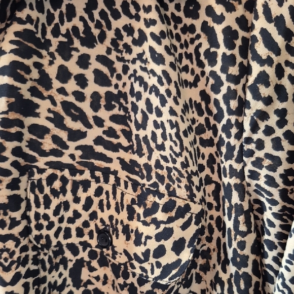 Leopard Print Button Down Blouse - Picture 8 of 9